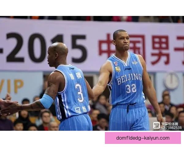 巴萨克赛尔中场组织表现稳健，助力球队竞争力增强