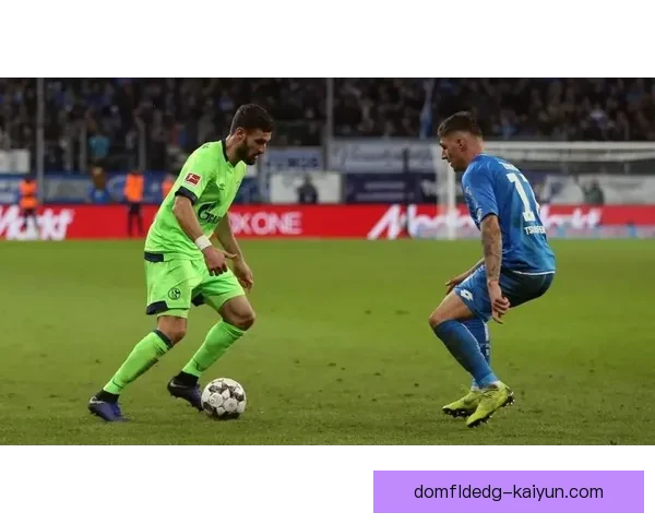 克鲁伊夫比赛节奏引领战术革新，球队表现持续提升引发关注