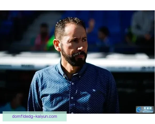 亨克防守体系在新赛季表现稳健，值得关注球队整体竞争力提升。